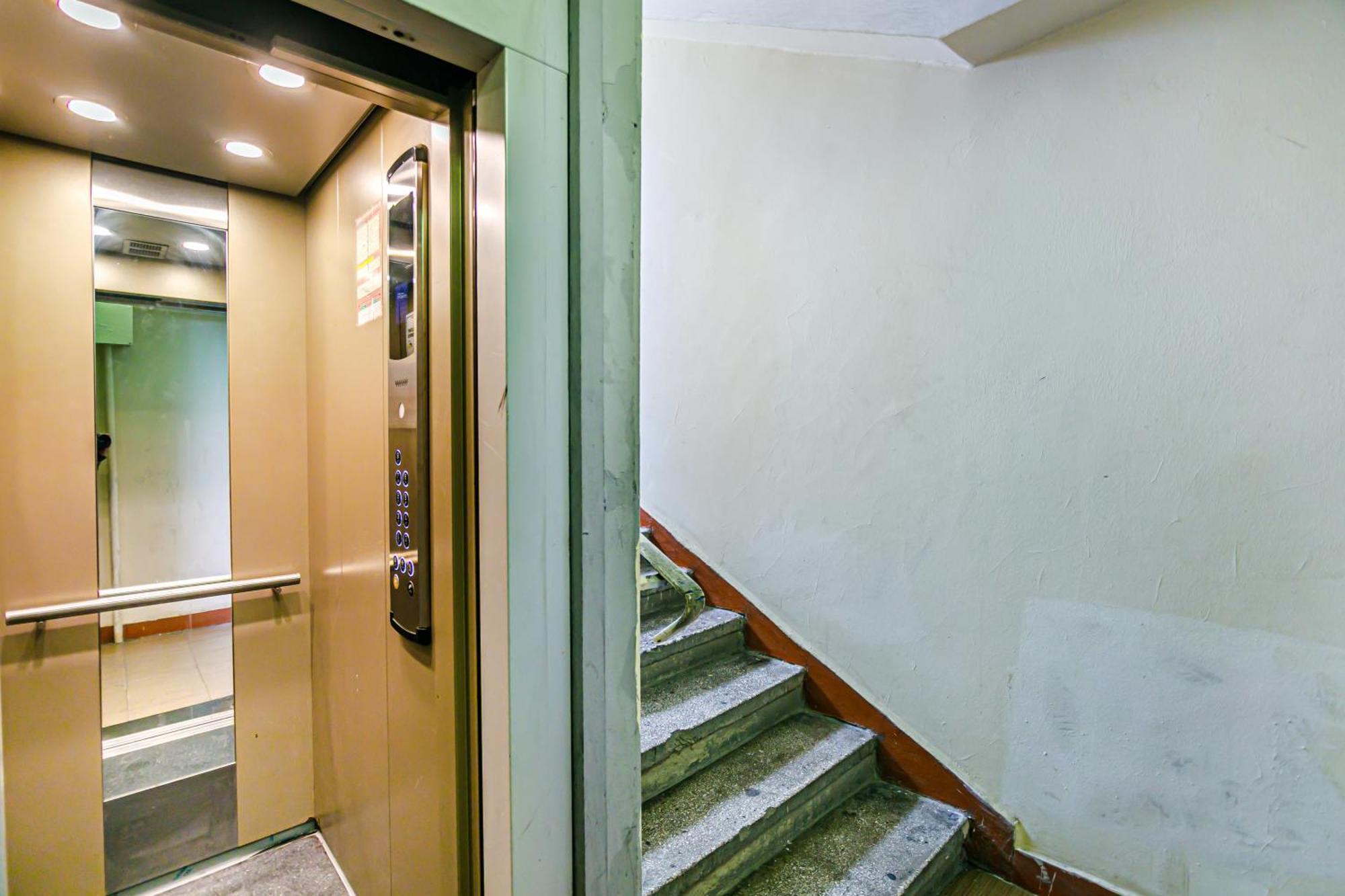 2 Bedroom And Living Hall * Baku