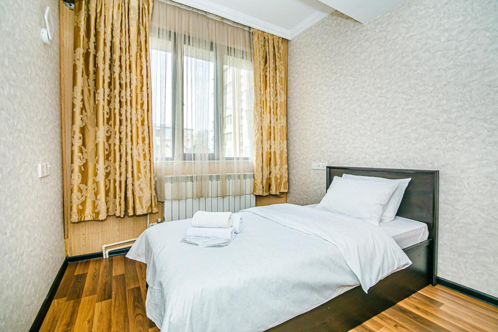 2 Bedroom And Living Hall Apartment