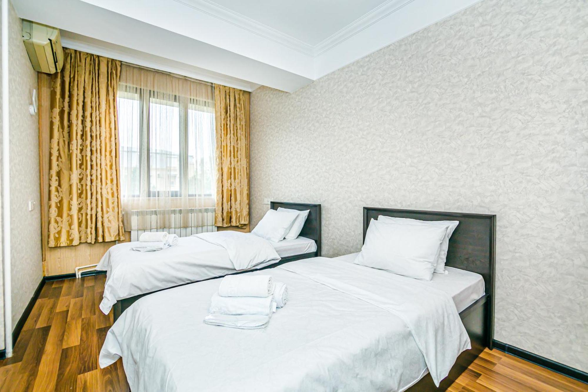 2 Bedroom And Living Hall Apartment Baku